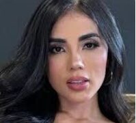 Karina García-modelo